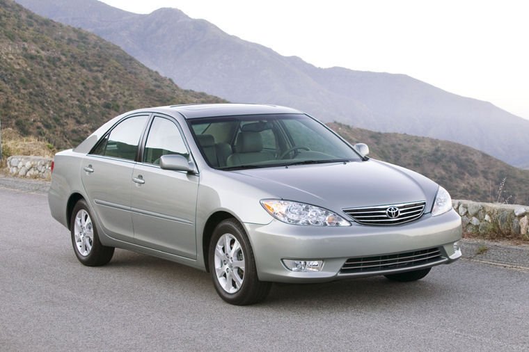 2005 Toyota Camry XLE Picture
